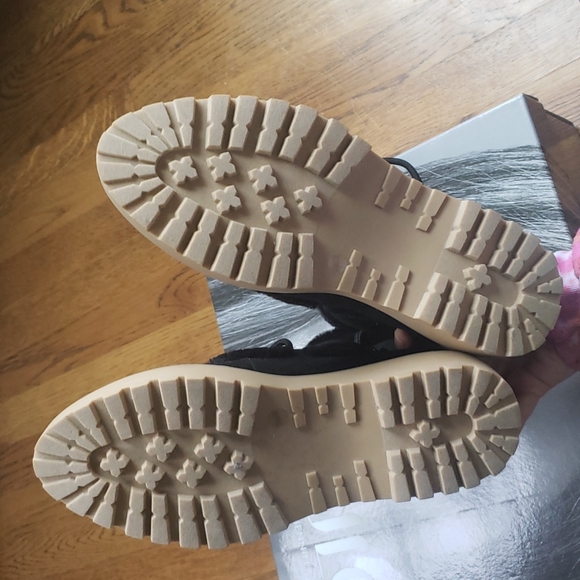 NIB Jennifer Lopez Black Ginna Bootie Size 7.5 - Picture 13 of 14